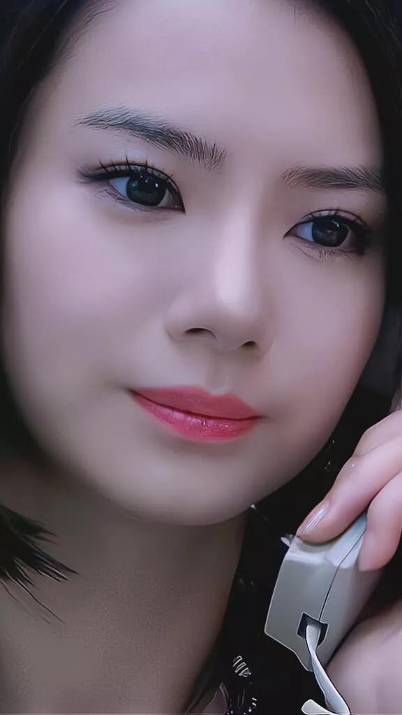 戚薇夏家三千金夏友善仿妆,夏家三千金戚薇夏友善安安