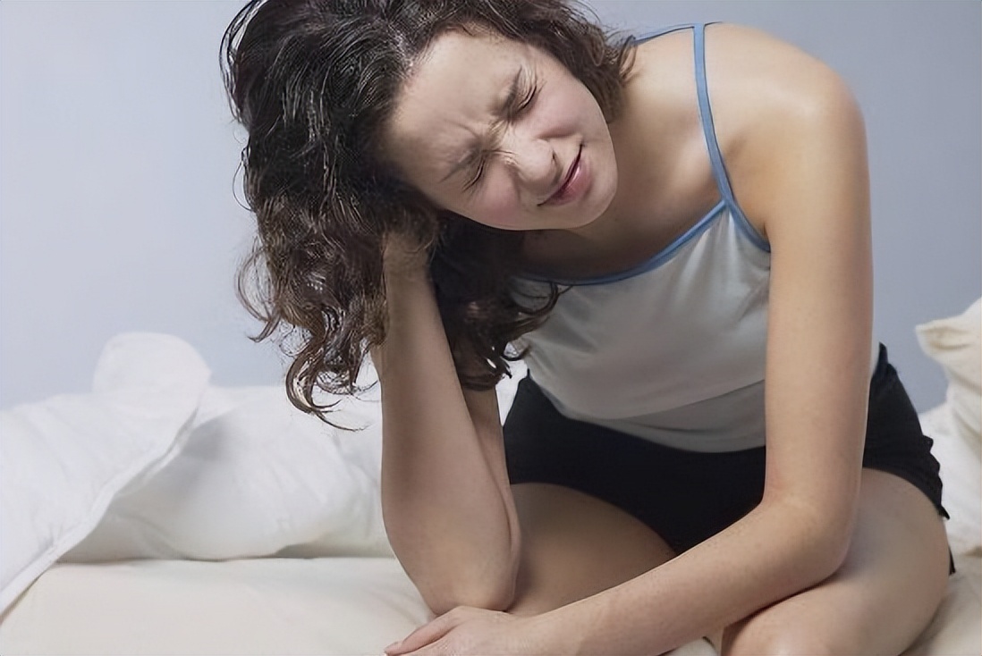 为何有些女性一直没来月经？关于闭经，与这几种因素有关！