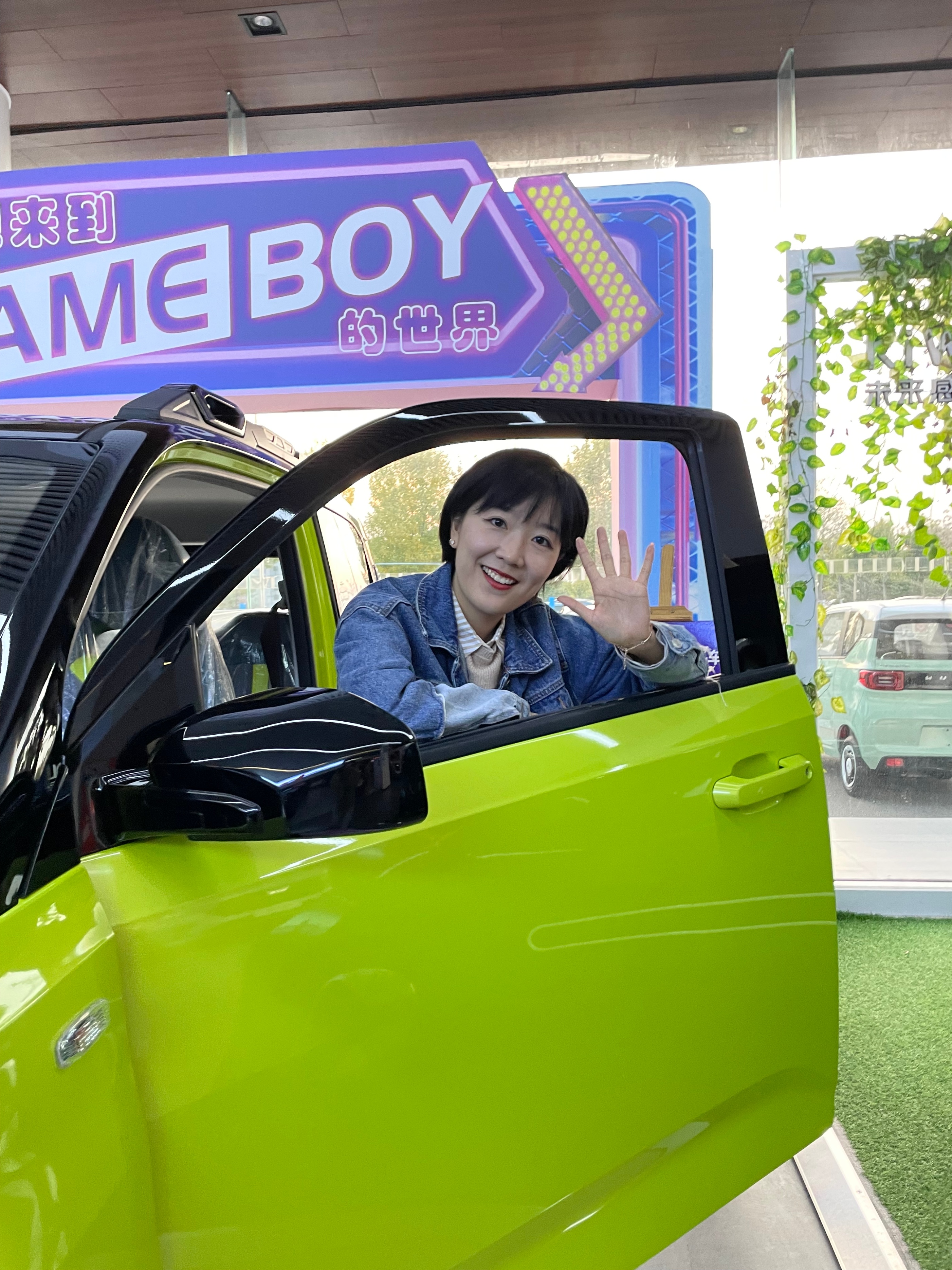 甜酷萌宠有谁不喜欢呢？——跟随马卡龙车主探店GAMEBOY