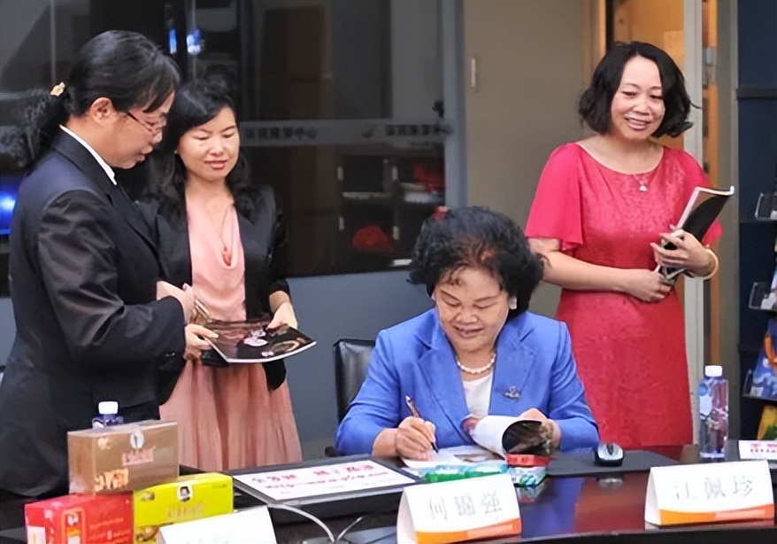 外星人罗纳尔多过人多潇洒,外星人罗纳尔多有多强