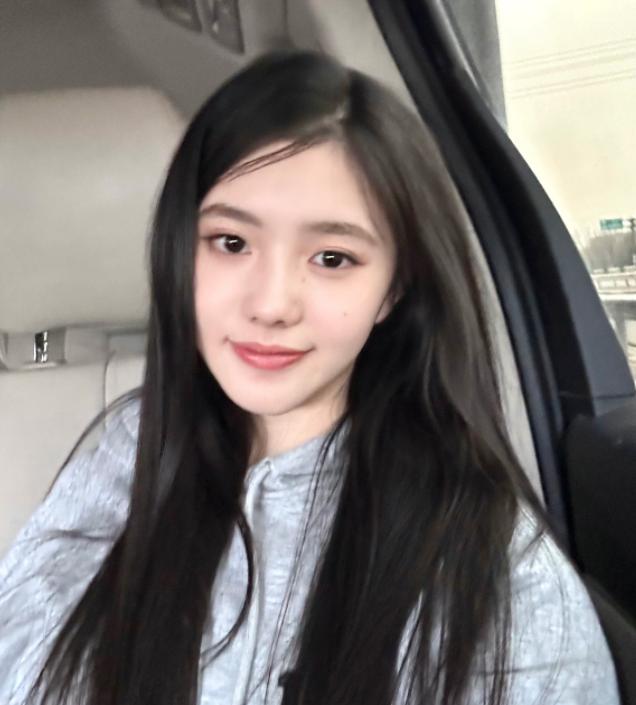 整容失败的女星蛇精脸,女星整容失败脸歪嘴斜