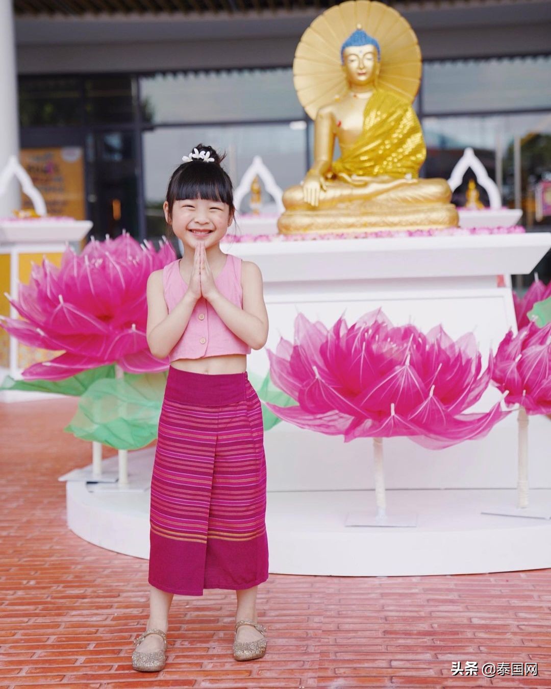 鍎跨娉板浗椋庢儏瑁呮壆,娉板浗鍎跨閫犲瀷