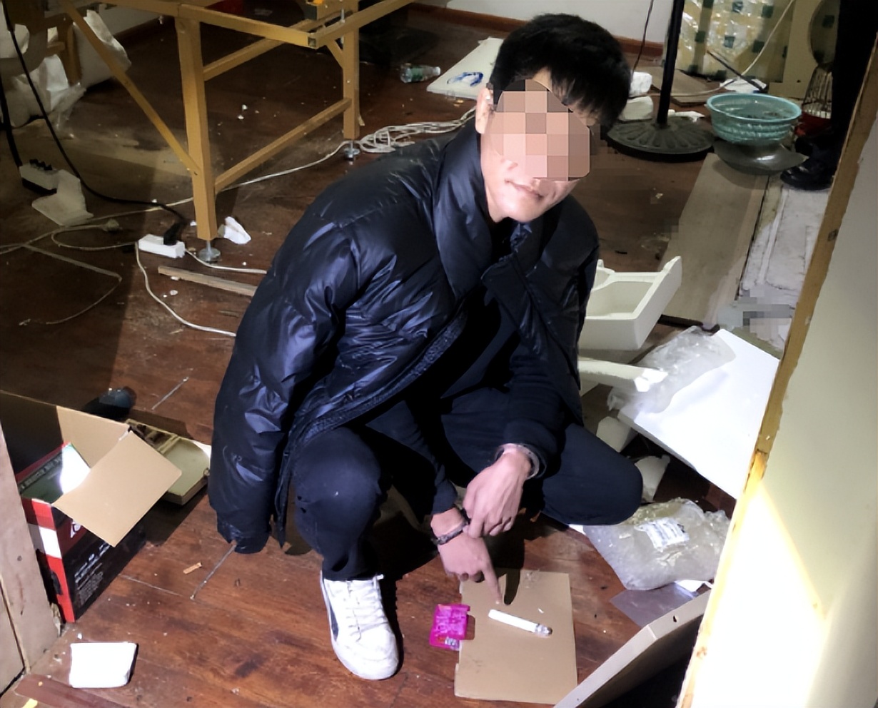 广西首例！吸食后致幻、自残……这种“上头*子烟电**”竟是新型*品毒**！