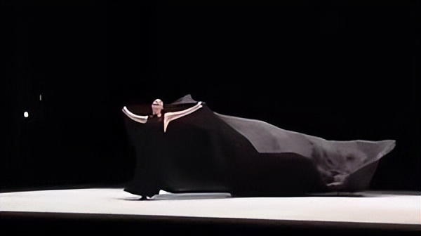 看金星年轻时跳舞,金星年轻时的舞蹈