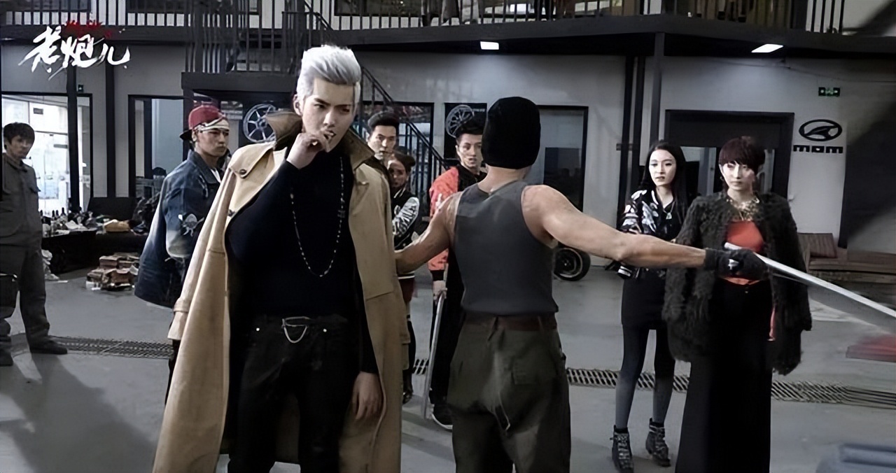 吴亦凡强奸聚众淫乱案二审,吴亦凡强奸、聚众淫乱案二审开庭