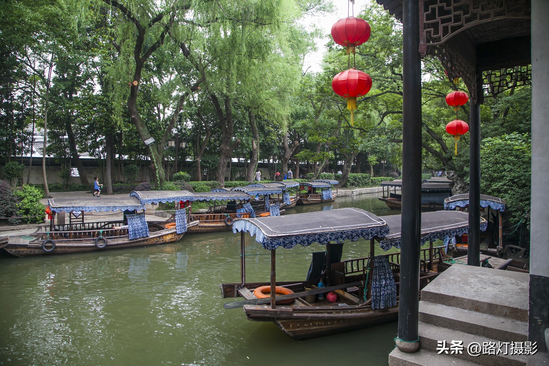 中国最值得去的10大古镇,探寻中国最值得去的十大古镇