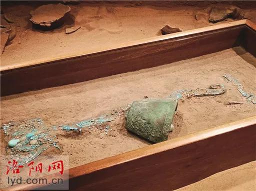 二里头真的是夏都吗,二里头既是夏都又是商都