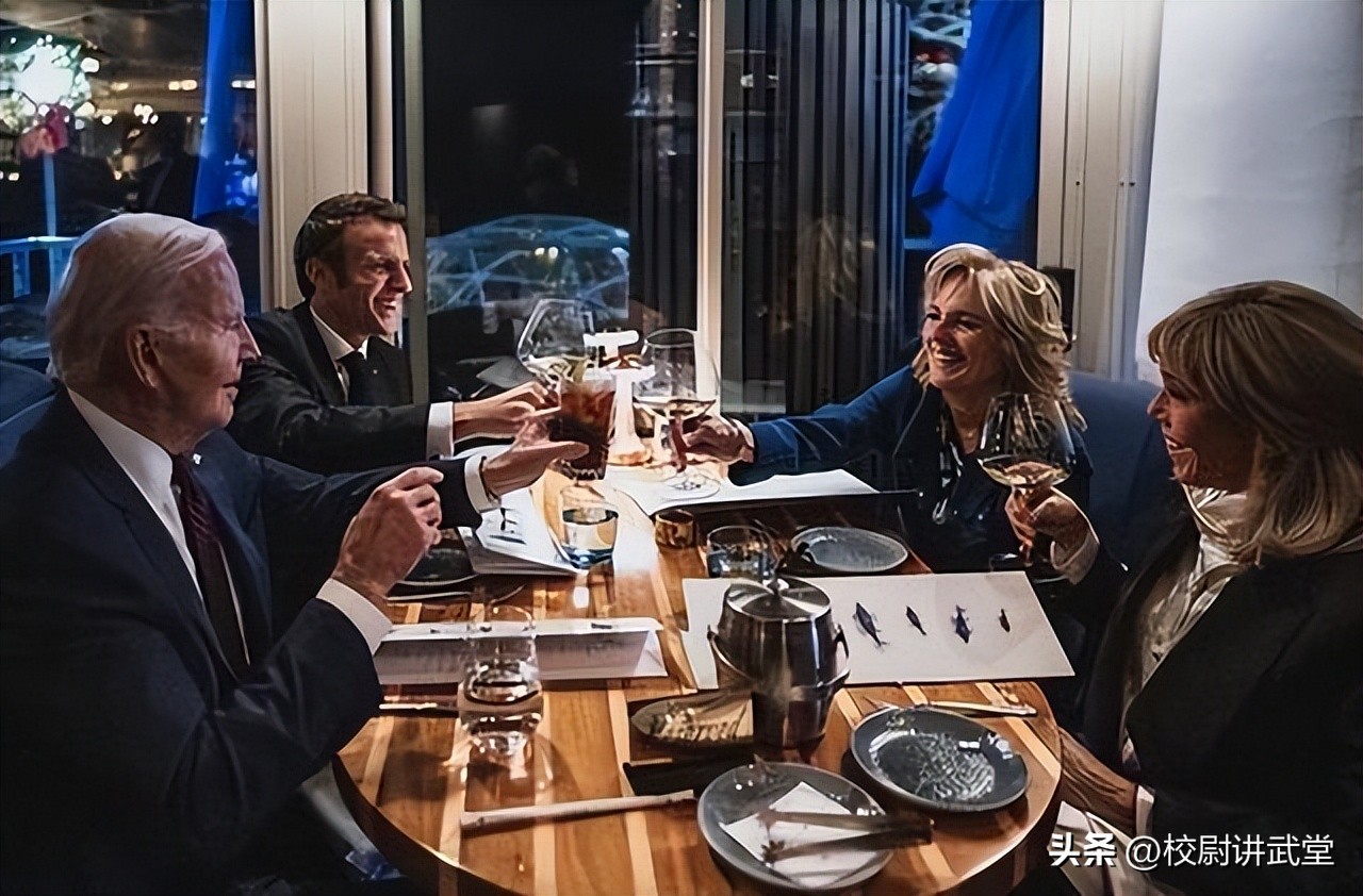 借出来的超级大国（乙篇）美国治病记，汉密尔顿与他的旋转门计划