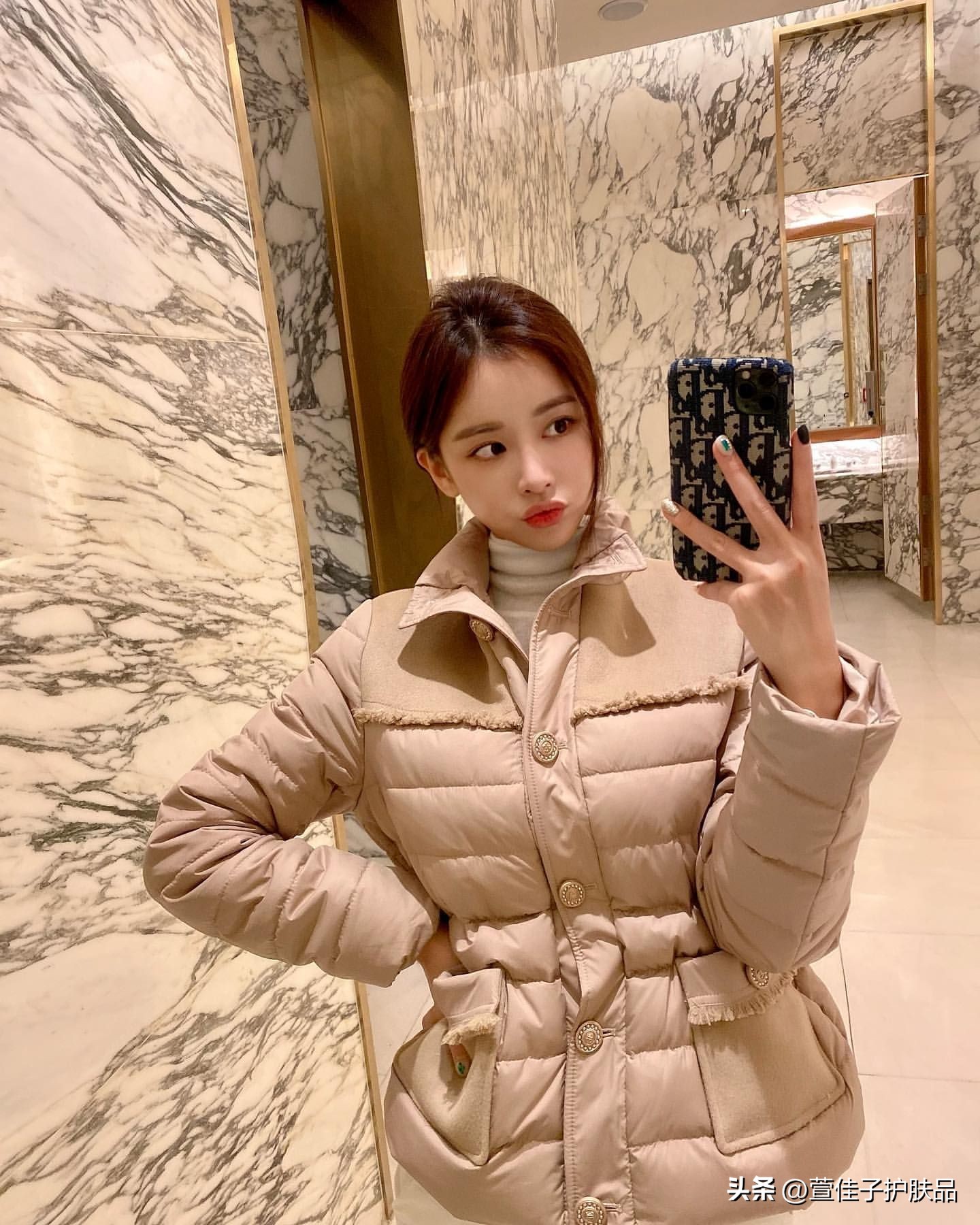 圆脸短发还是长发好看,方脸长发还是短发好看