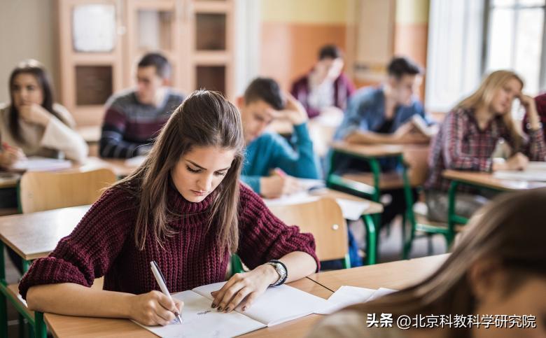 《唐风显字》464...............舅