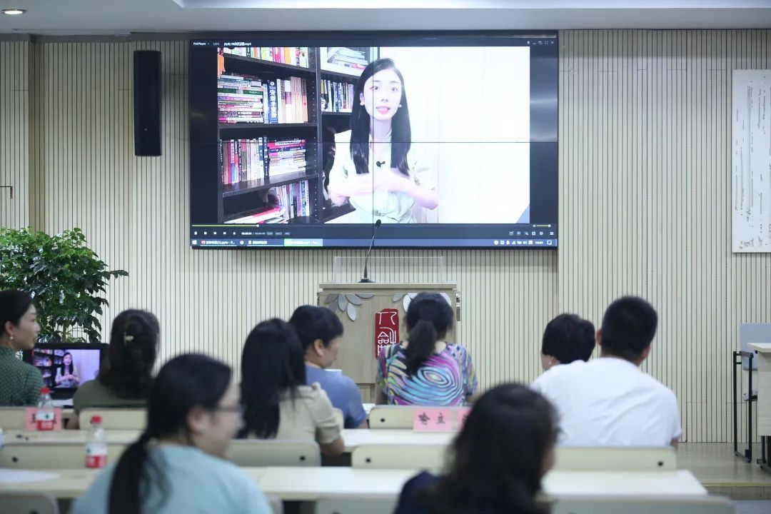 人和之师｜凝“新”聚力躬耕教育——人和街小学