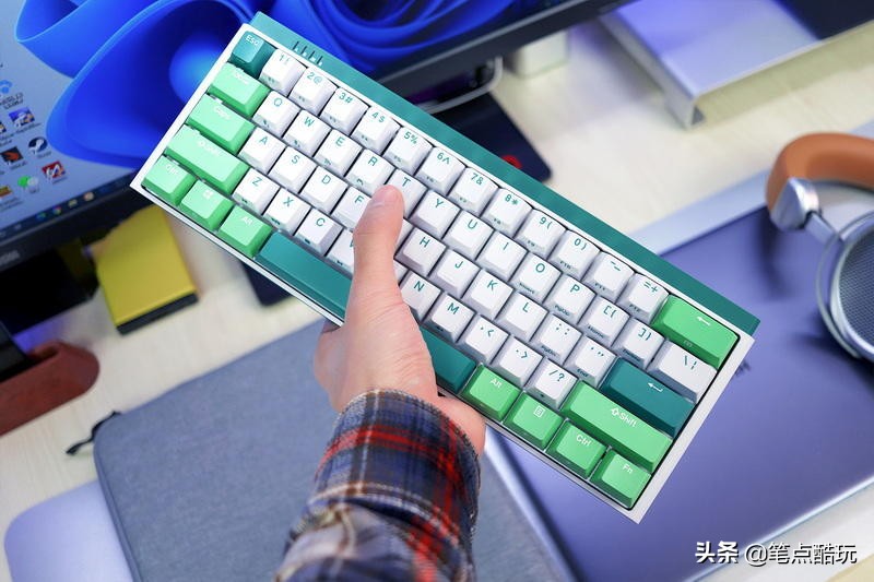 情人节送爱打游戏男朋友什么礼物,男朋友爱打游戏送平价礼物