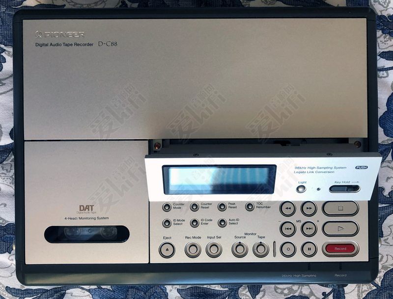 发烧到什么程度才哭,发烧什么程度要去医院