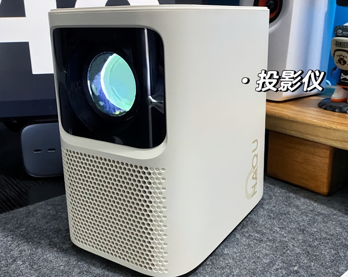 租房投影仪推荐1000左右,租房百元投影仪推荐