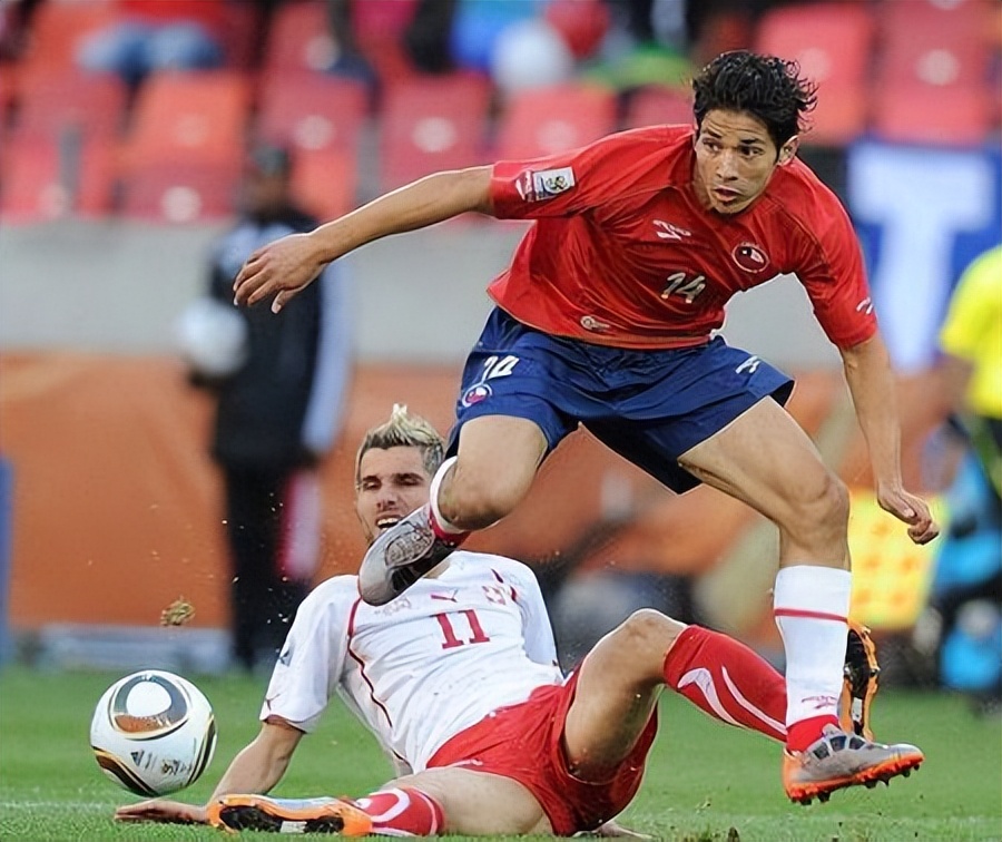 道德胜利到“胜利之国”——简析军事独裁时足球如何引发国家认同