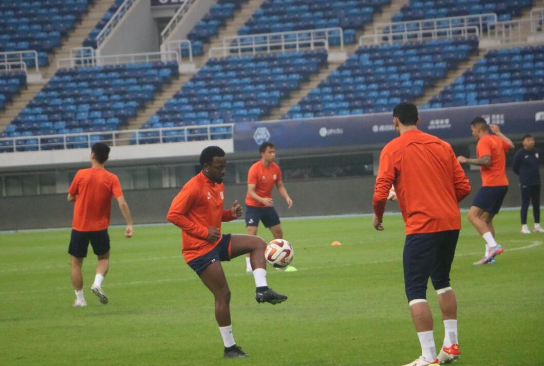 山东泰山主教练崔康熙赛后发布会,泰山队崔康熙赛后发布会