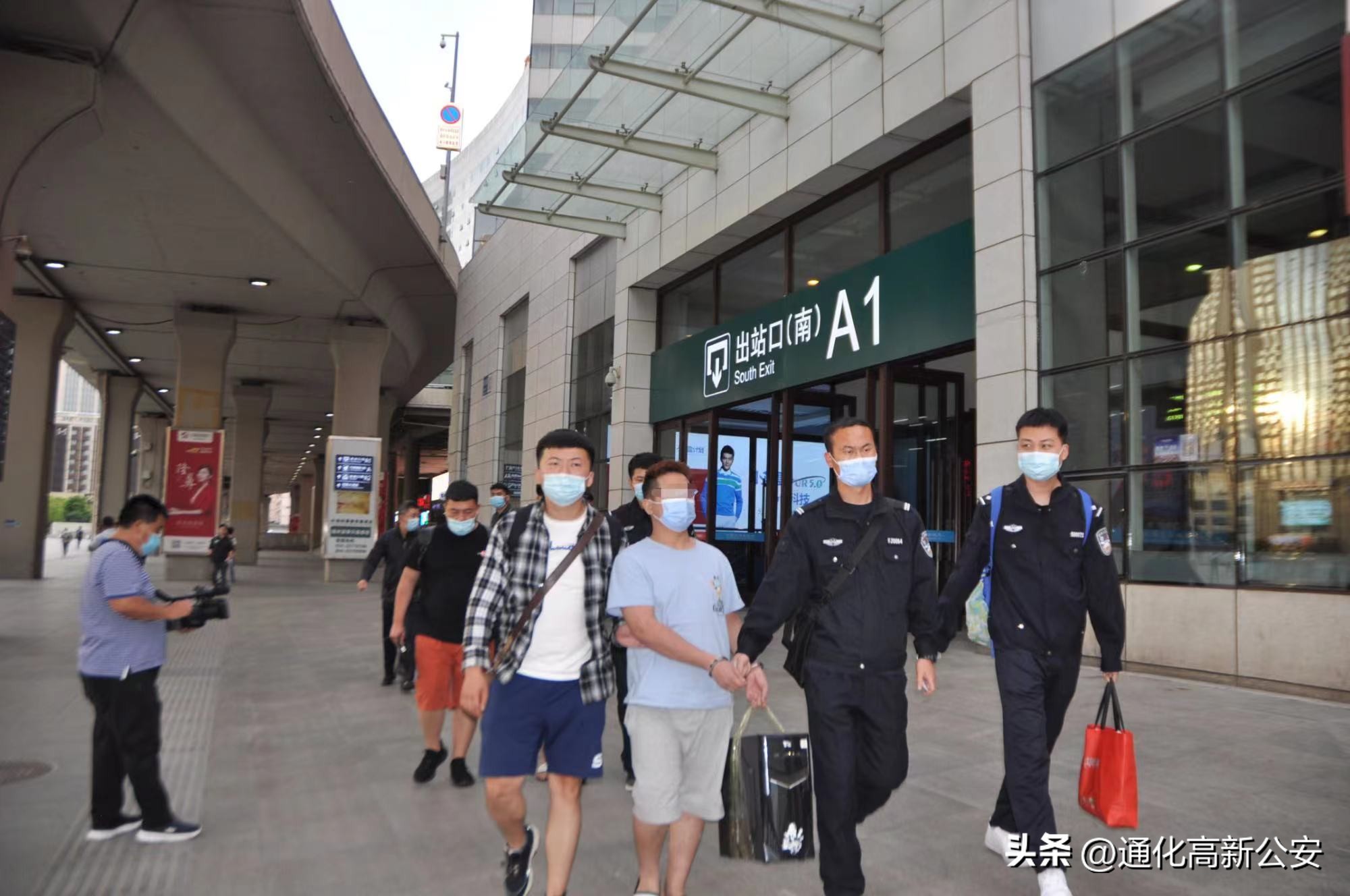 微信群参与赌博是什么后果,微信群涉嫌赌博怎么避免被封