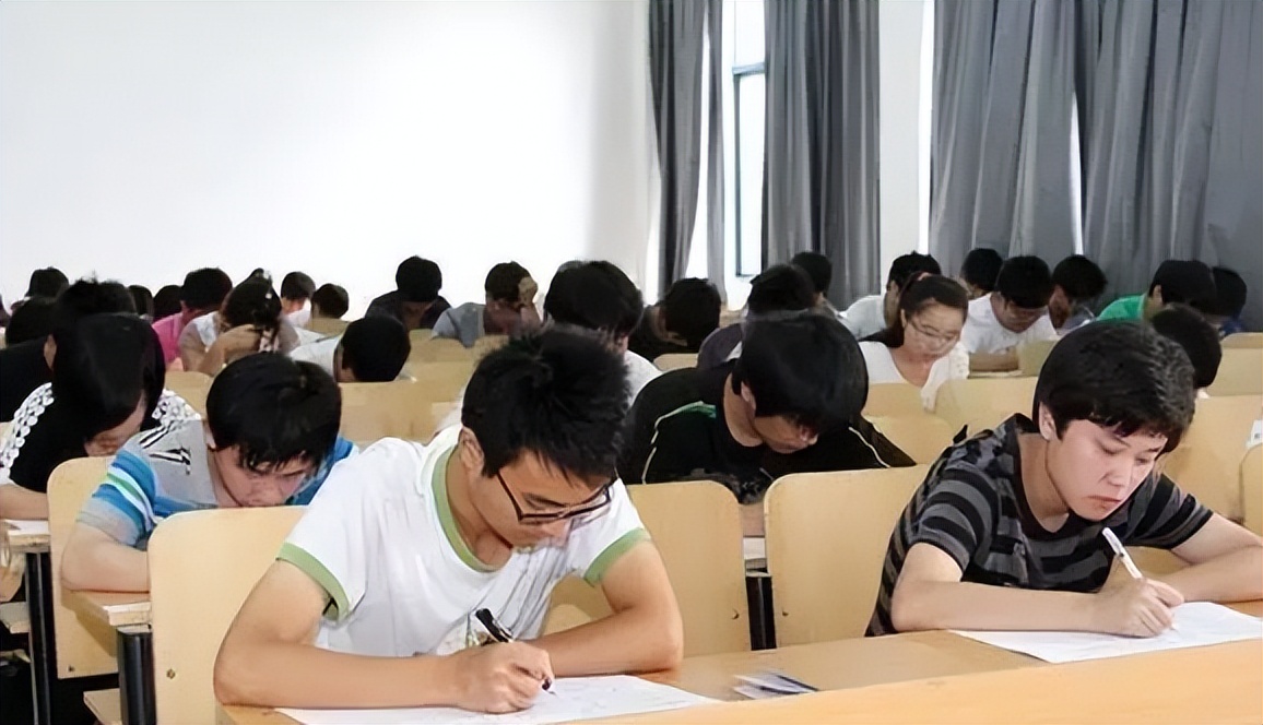 安徽高考英语成绩怎么计分,字迹像印刷体阅卷老师不忍心扣分