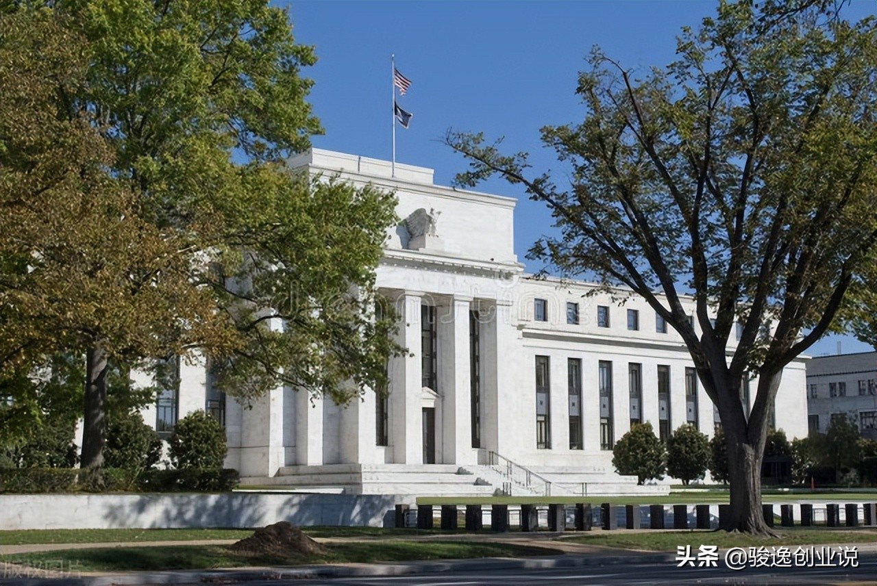 美联储1765吨黄金运回来了吗,抛售美债换的黄金运回来了吗