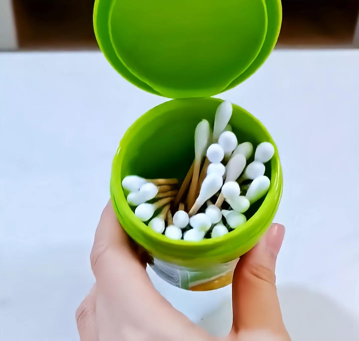 教你6个小技巧衣服干净如新,不可水洗的衣服应该怎么清洗