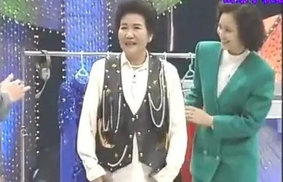 阚清子倪虹洁突如其来的假期,阚清子倪虹洁发布会