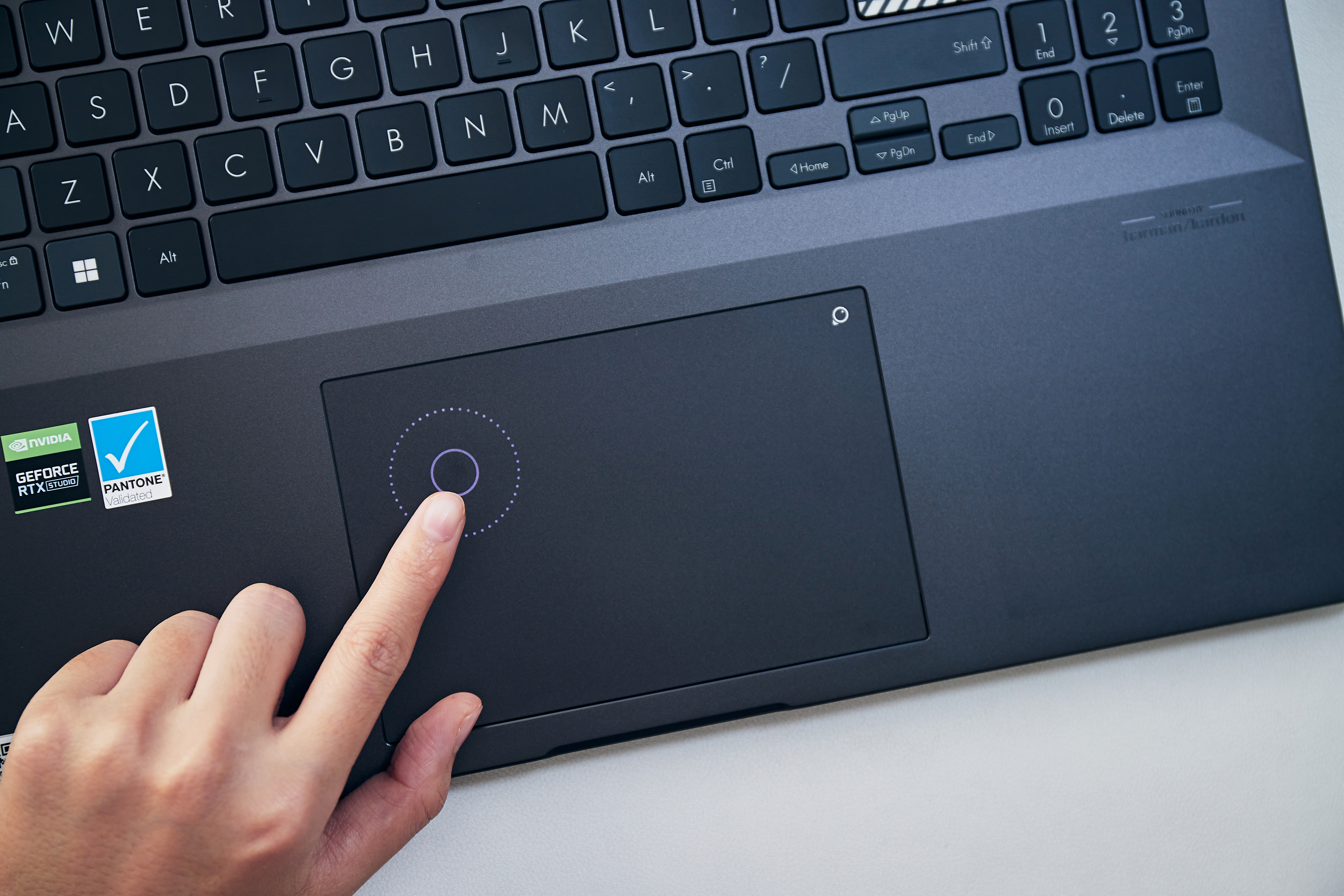 学生党笔记本电脑推荐不要轻薄本,大学生如何选择轻薄本笔记本电脑