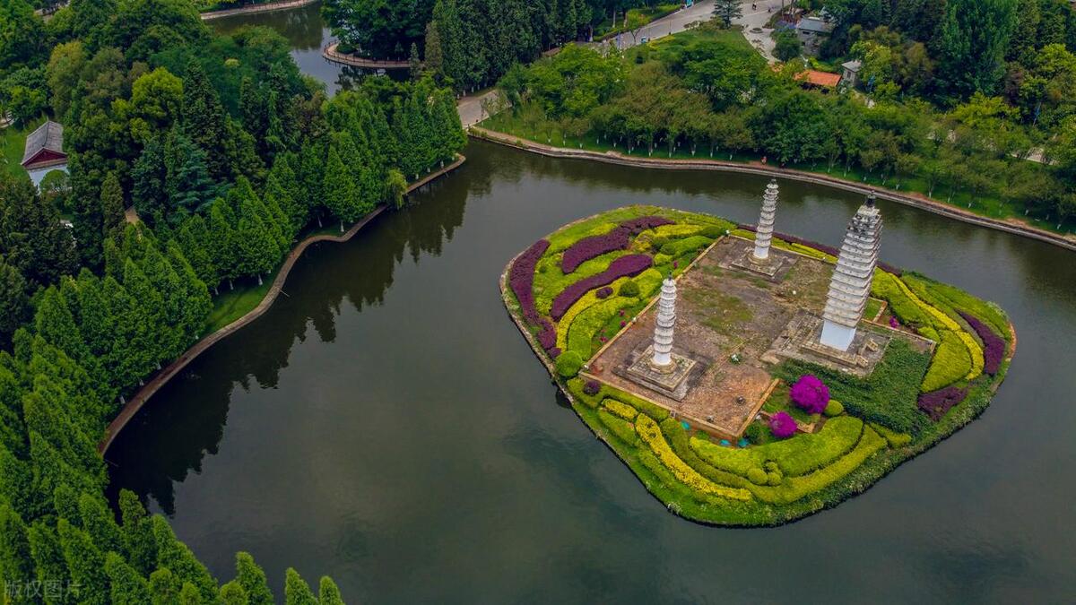 第二天美丽的云南之旅石林打卡,云南之旅之滇池石林篇