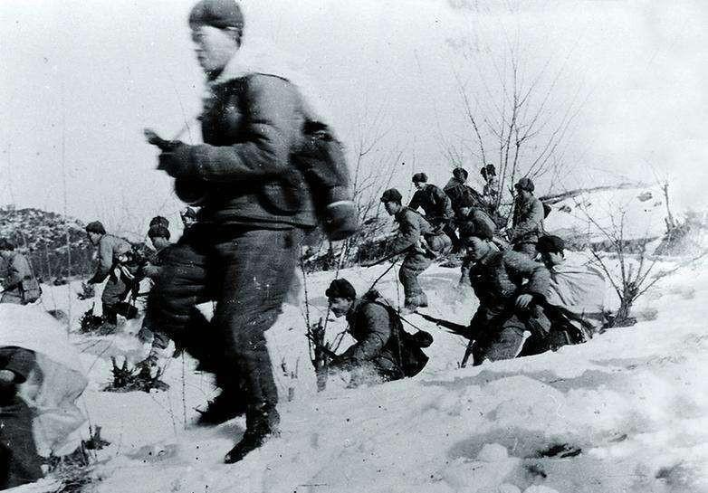 中国穿插迂回战术讲解,俄军迂回穿插战术