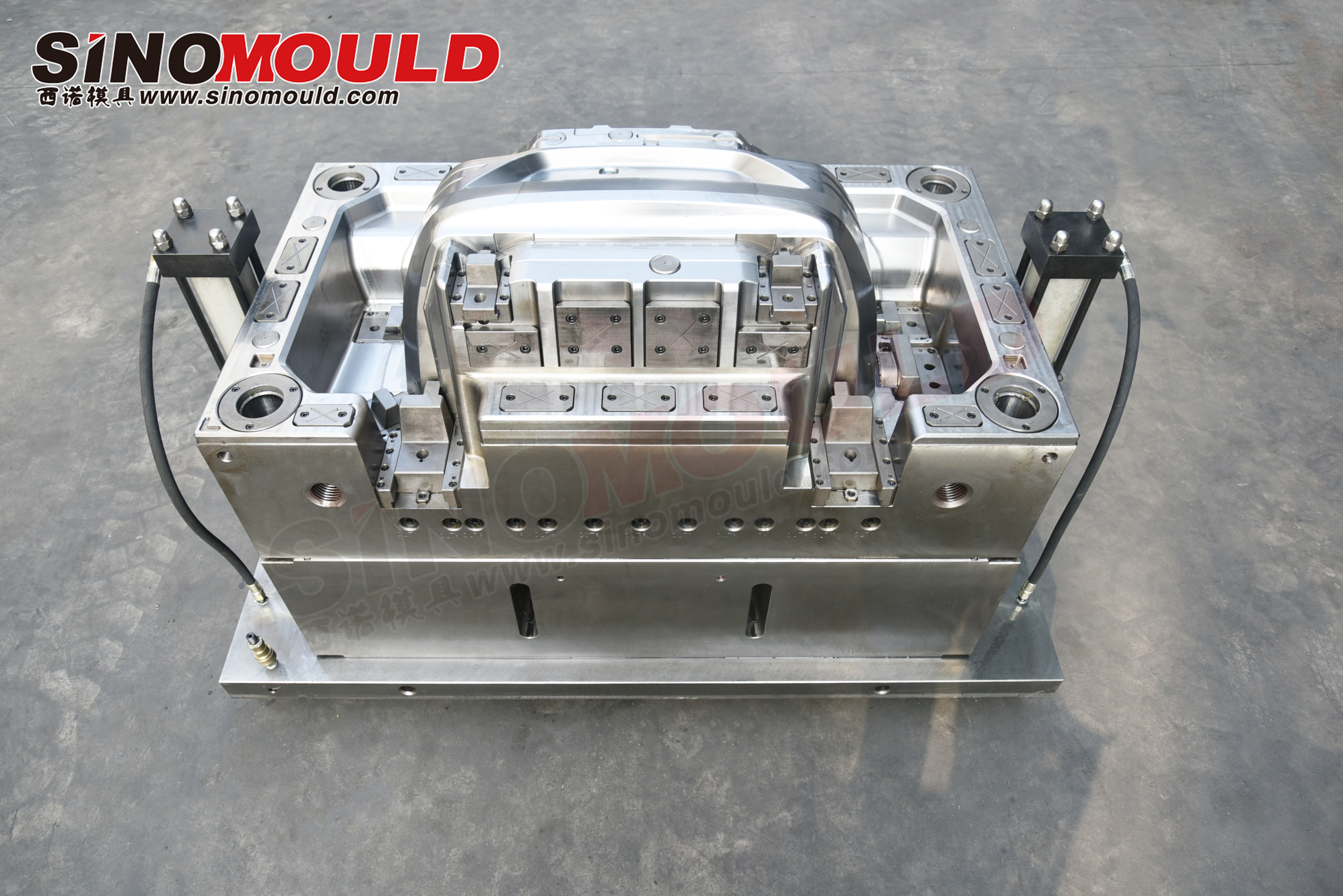 汽车模具铸铁模具,汽车车灯模具分型