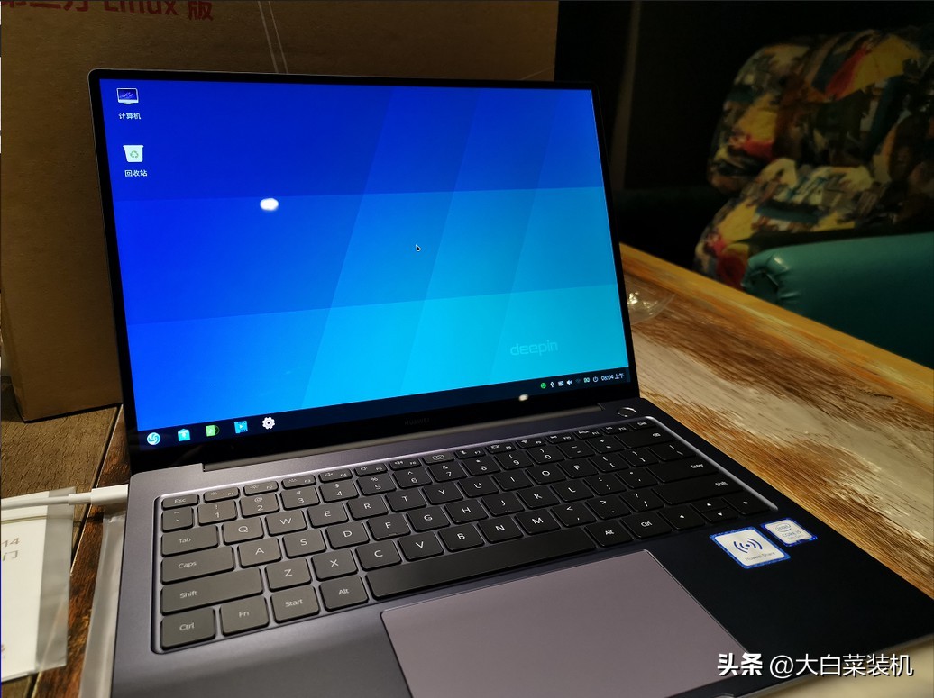 买电脑是买组装机好还是买全套好,组装电脑和买成品机哪个更划算