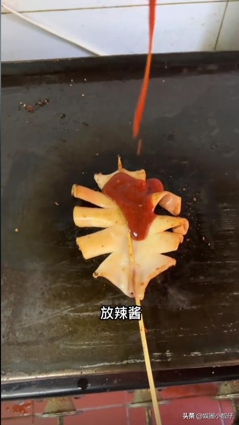 7小时熬汤不如勺三花淡奶，绝命毒师掀翻餐饮界，全是科技和狠活