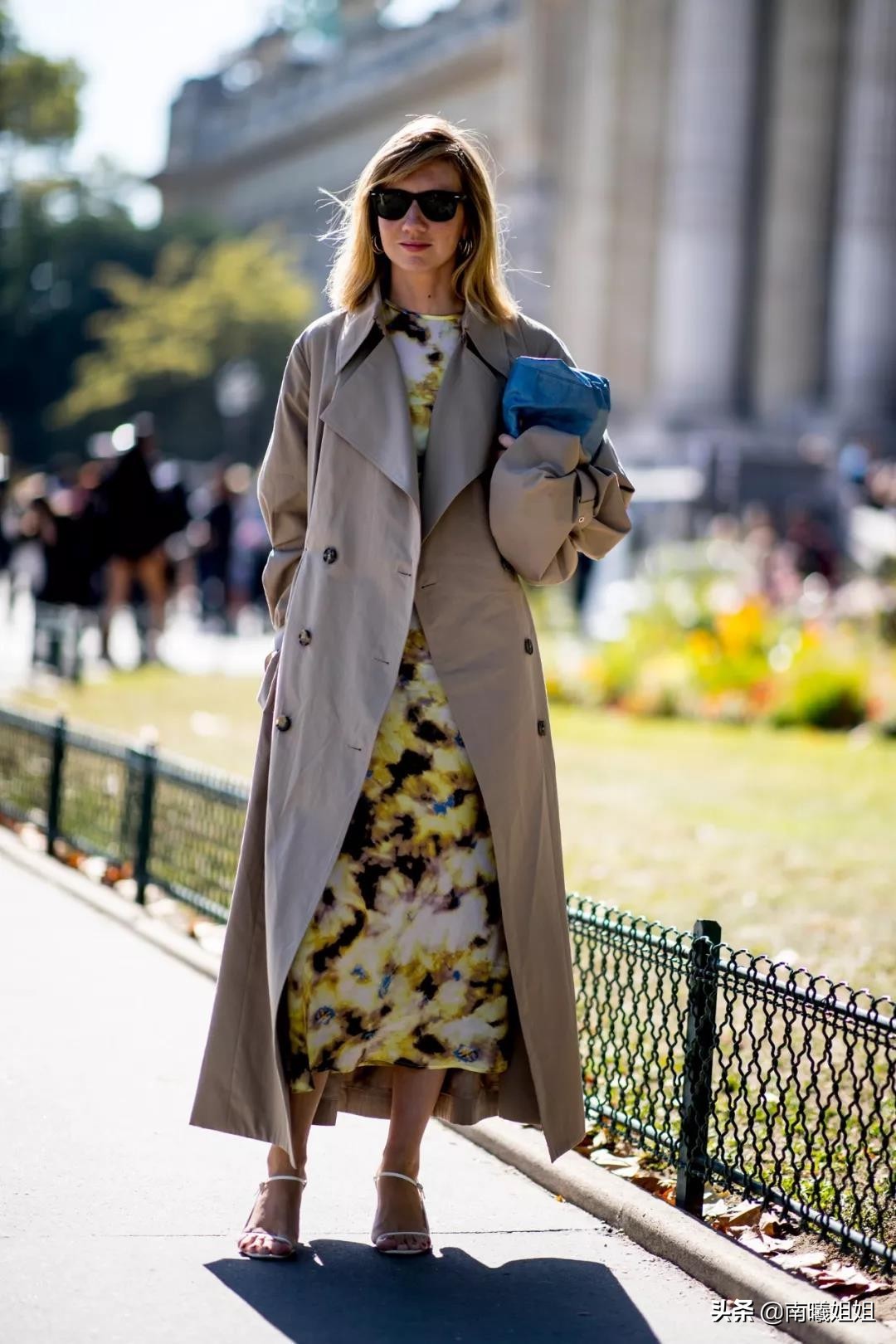 穿长风衣怎么搭配裤子,长风衣怎么穿才不会显矮