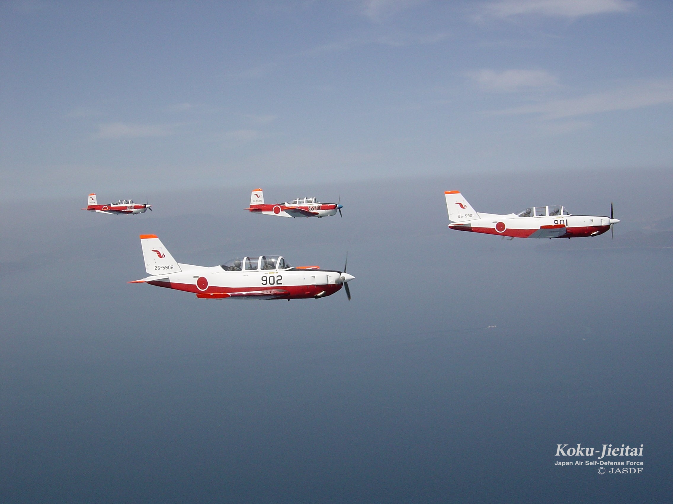 日本空中自卫队战斗机训练视频,日本富士直升机
