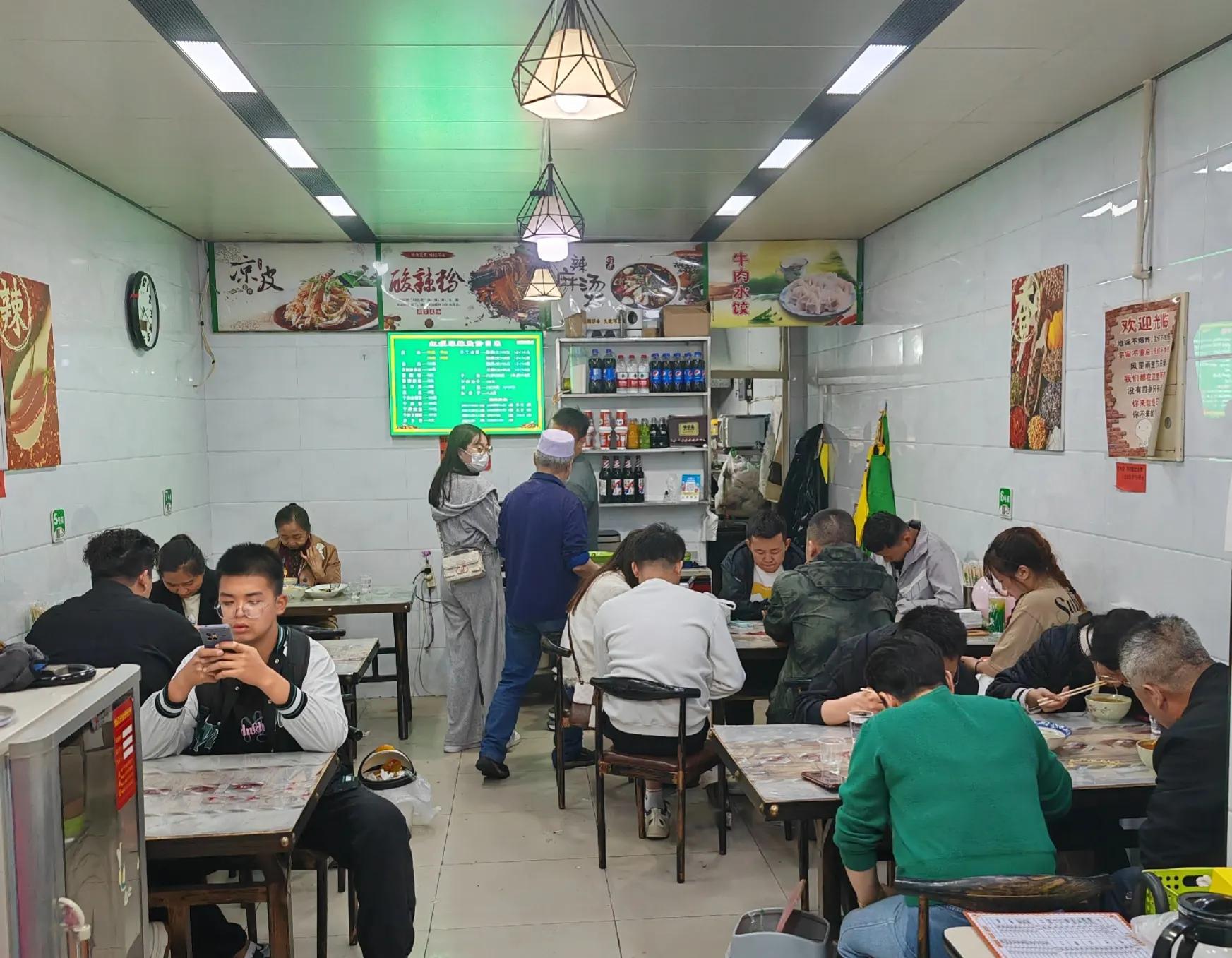 吴忠雨中行，可心小餐厅