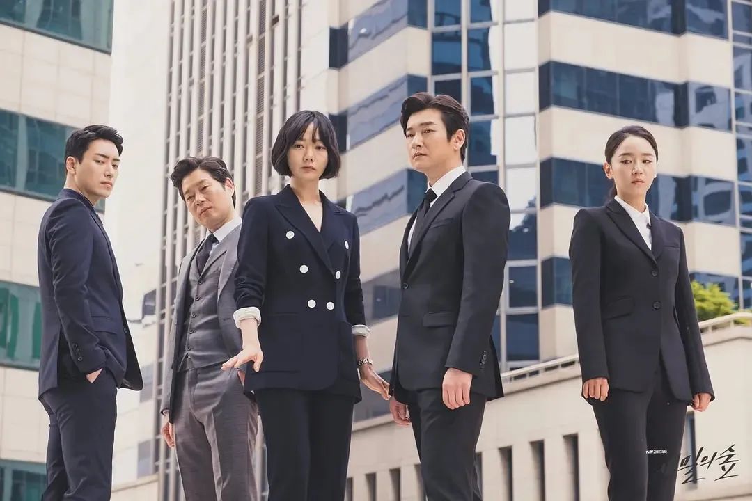 那些压箱底的电视剧,高开高走的韩剧新剧