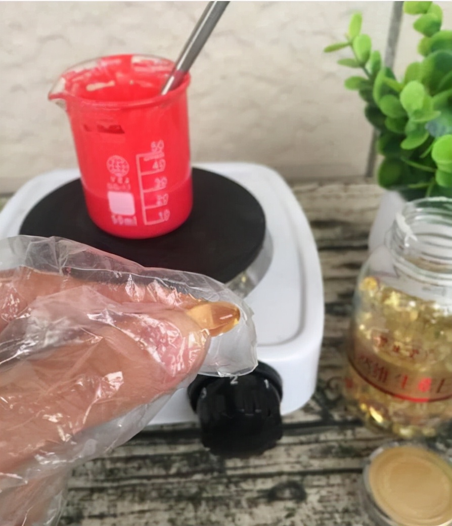 diy口红颜色比例和配方,diy口红香精