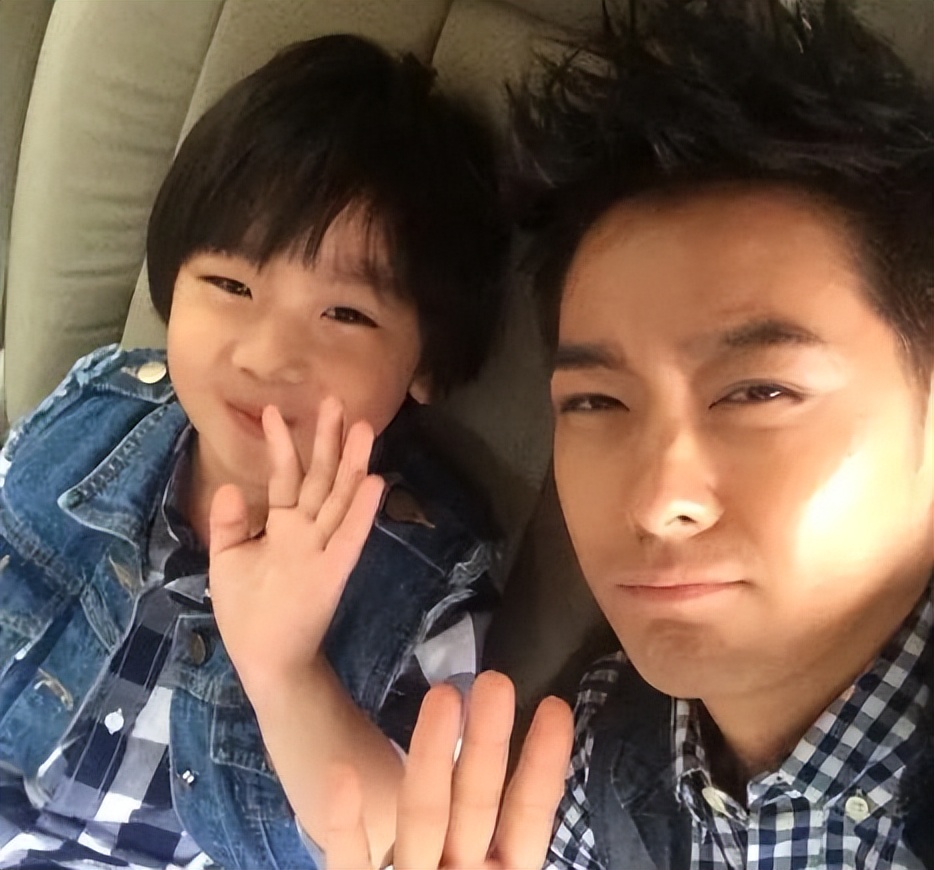 林志颖车祸被救如何答谢施救,林志颖车祸后首露面晒庆生照片