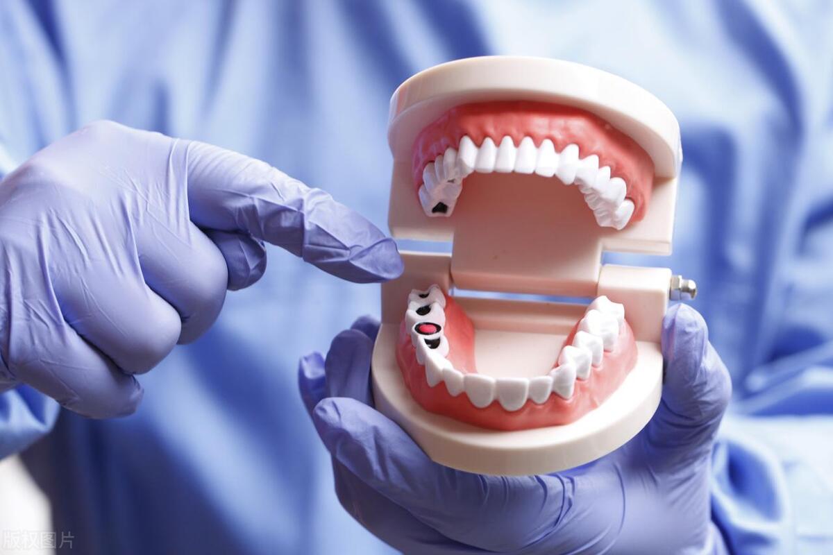 嘴里有尿骚臭怎样改善,口里有尿骚味口水臭怎么回事