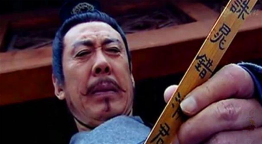 自以为是帝王师，却被学生当成弃子杀全家