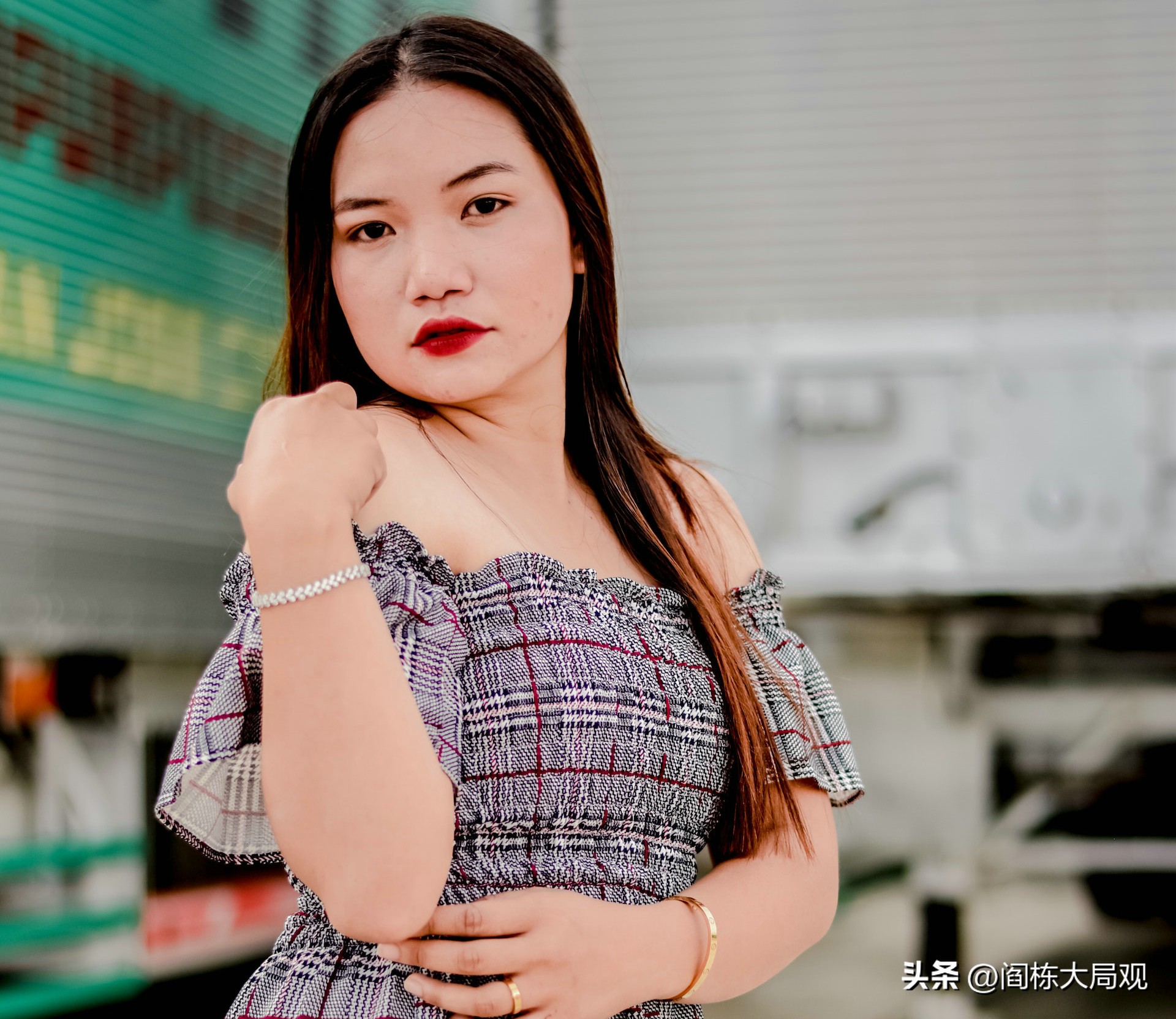 疫情之下我国的经济发展状况,疫情之下口红怎么办