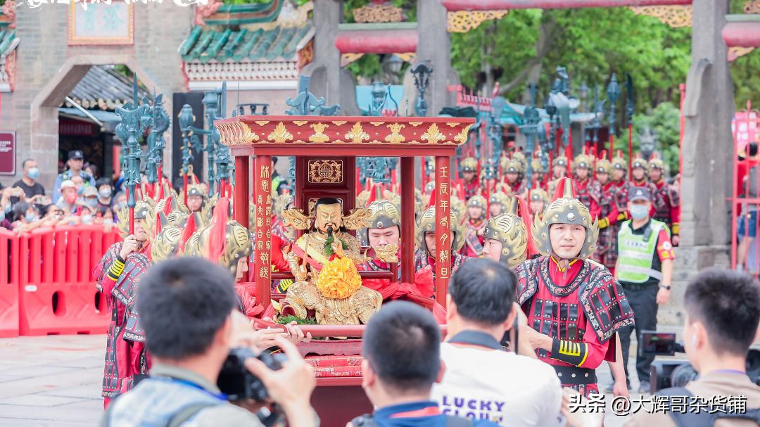 请问三月三是什么日子,农历三月三是王母娘娘的生日吗