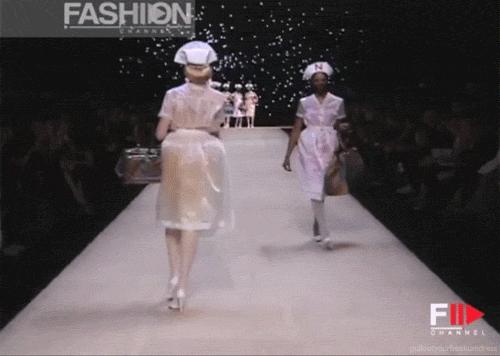 废弃口罩设计,废弃口罩改造成品高颜值