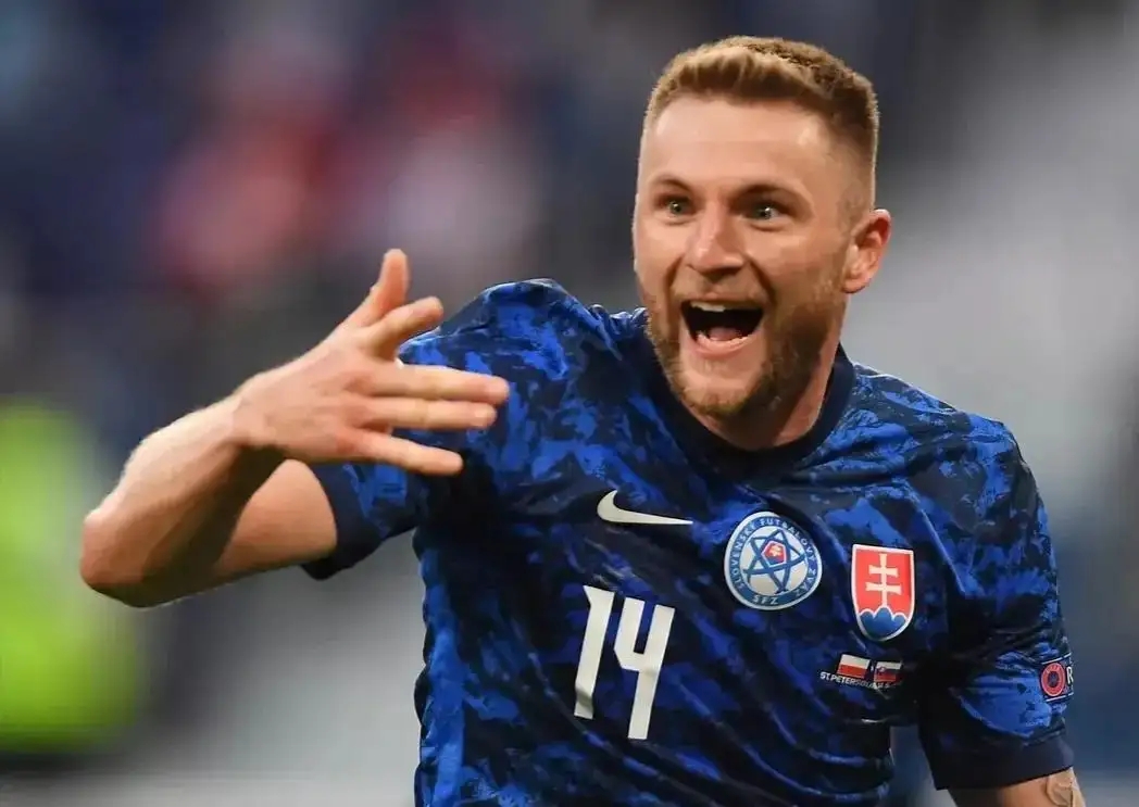 盘点无缘卡塔尔世界杯的最强11人，总身价超法国，意大利最悲情