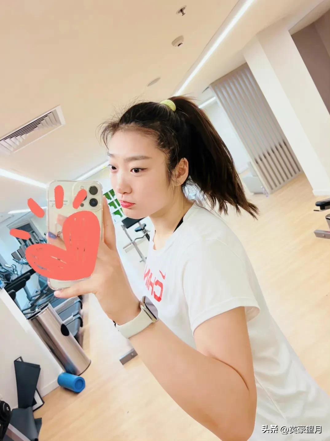 篮球梦李梦空降贵州活动,李梦篮球呐喊