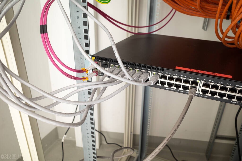 用超五类网线网速还是慢,家里电脑上网卡顿怎么解决