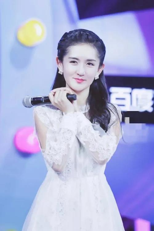 谢娜借包文婧3万澳元,谢娜借包文婧3万澳元是哪一期