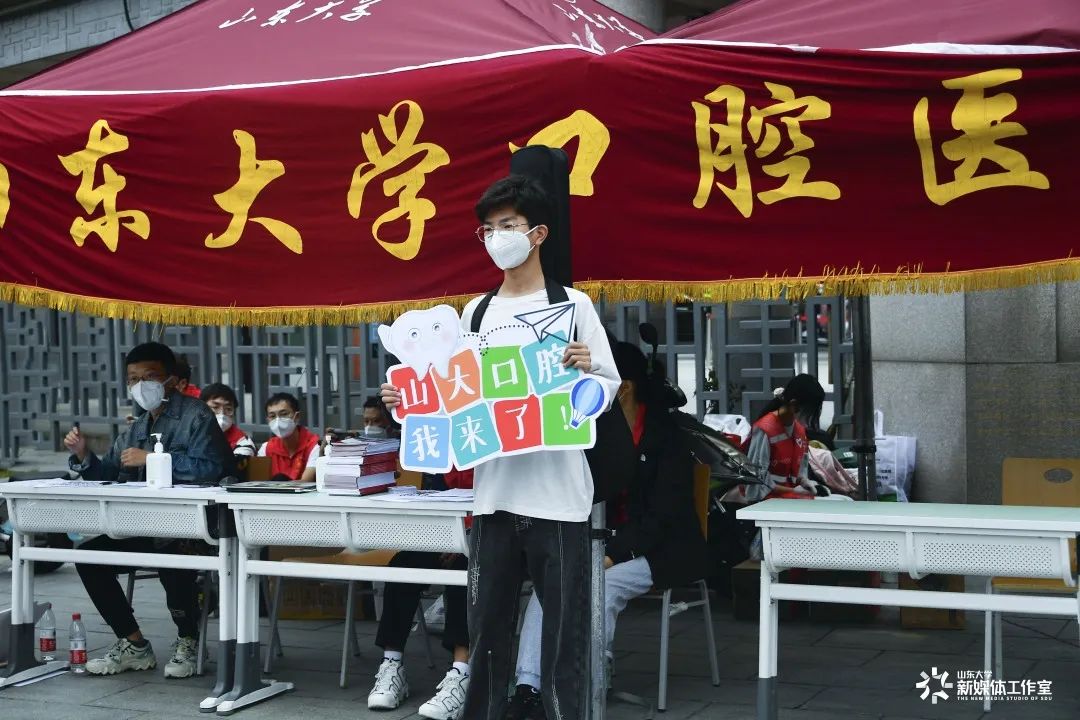 山海有相逢风雨有归期,山海有相逢相见有归期