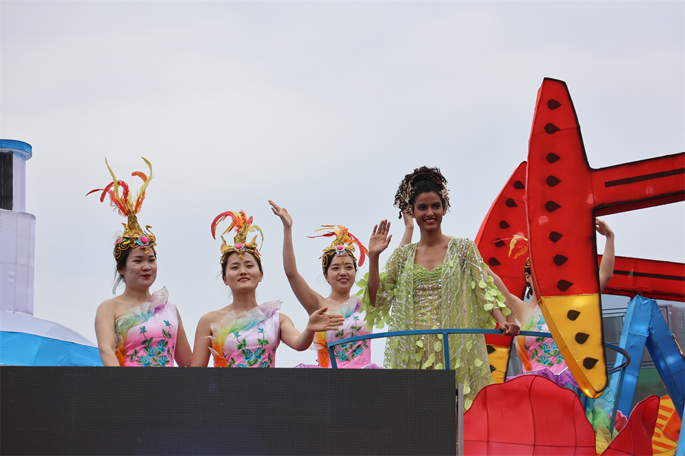 绿色中国行走进大美南阳直播,绿色中国行走进明月山乌兰图雅