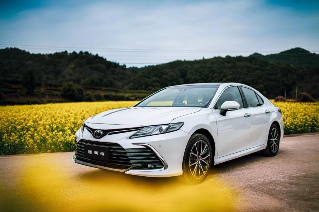 广汽丰田第八代凯美瑞,基于全新TNGA架构打造,颠覆者,缔造者