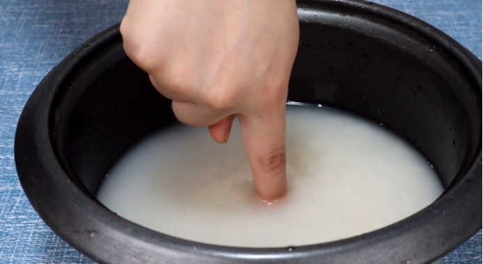 蒸米饭香的诀窍,蒸米饭好吃的秘诀图片